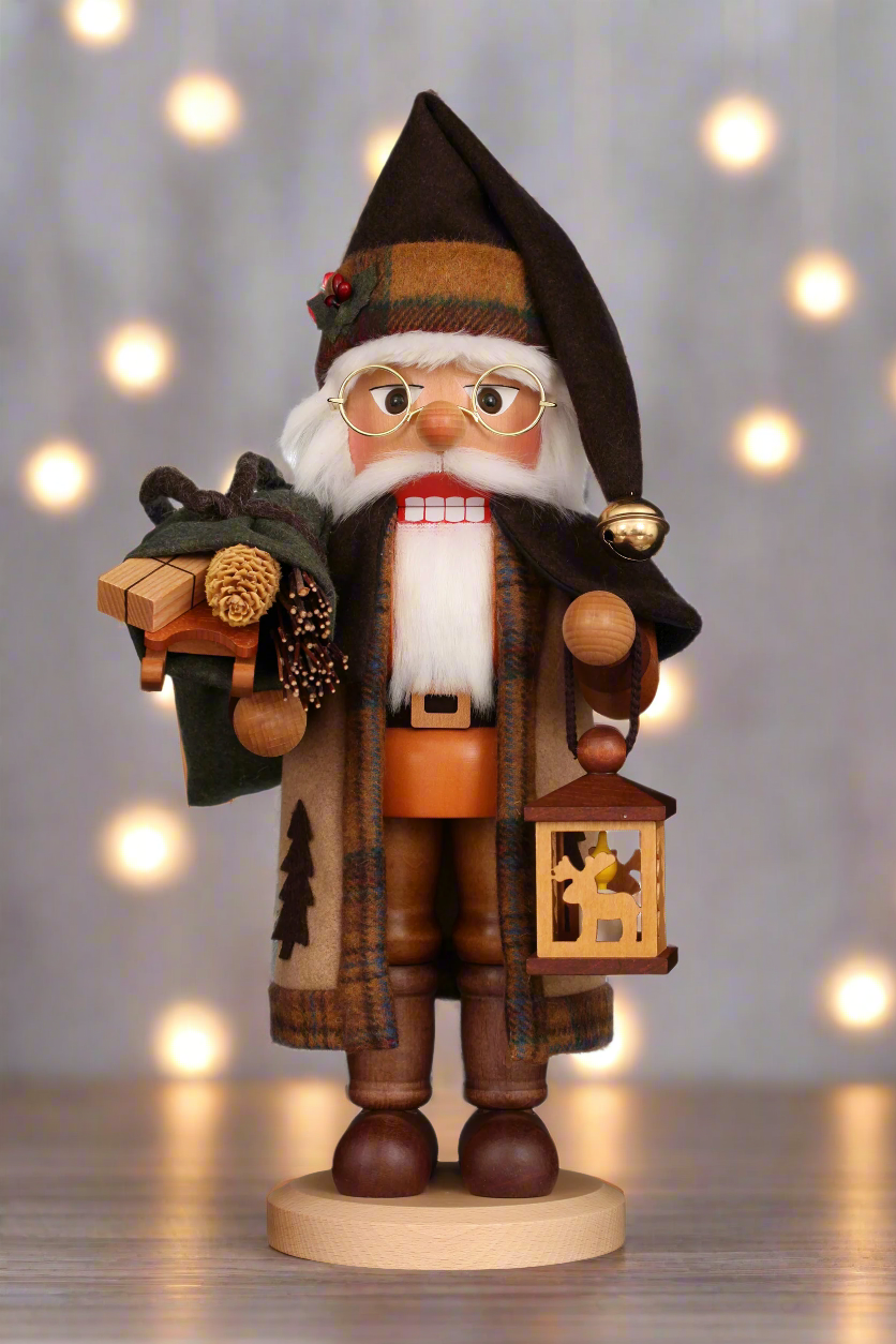 Nutcracker (Premium Collector's Edition) - Santa on Christmas Eve